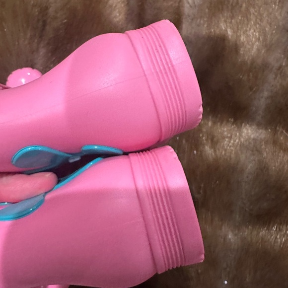 Mini Melissa - Picture 5 of 10